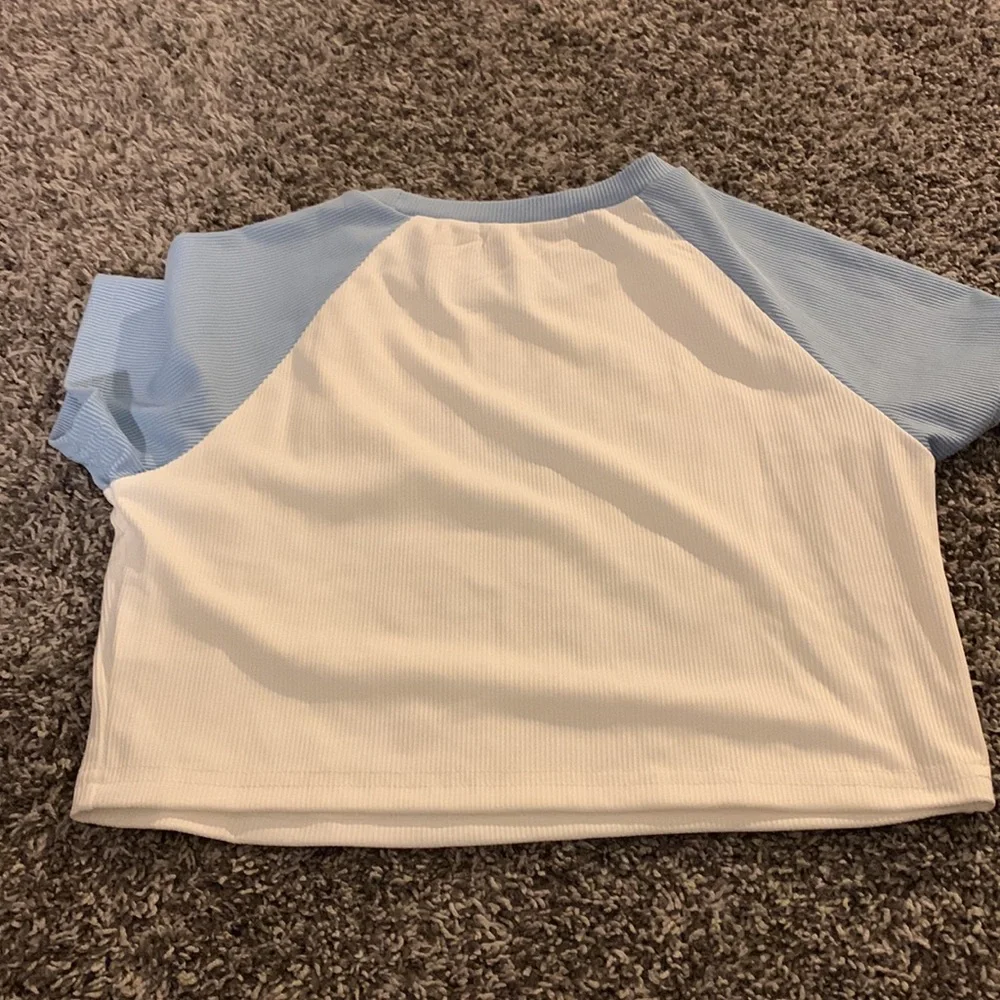 Brand new t-shirt from Shien - Picture 2 of 2